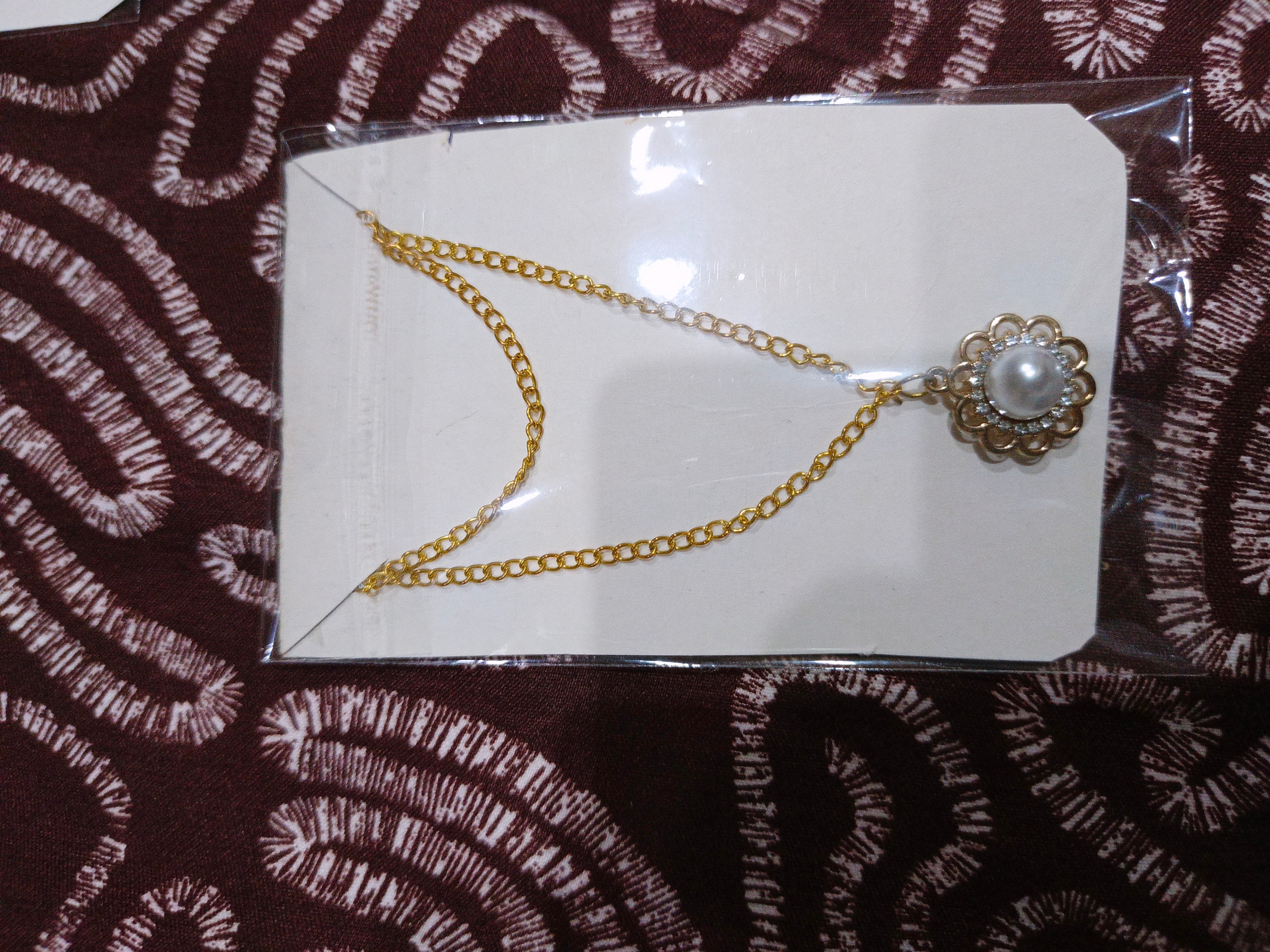 layered gold-tone chain